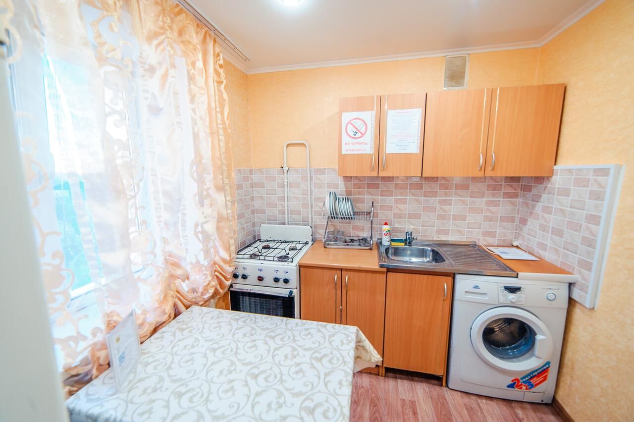 Апартаменты Apartments on L.Tolstogo 72 Уральск-14